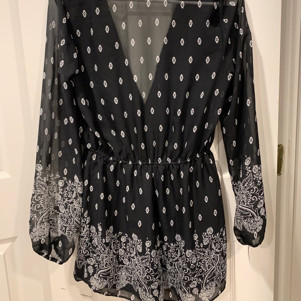 Romper - Picture 2 of 2